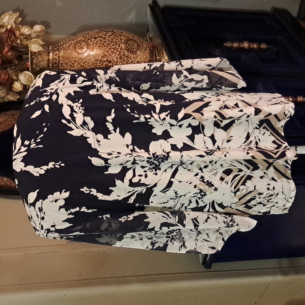JM Collection blouse. - Picture 4 of 7